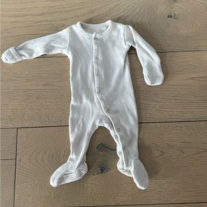 L’oved baby footies, NB, color stone, worn once